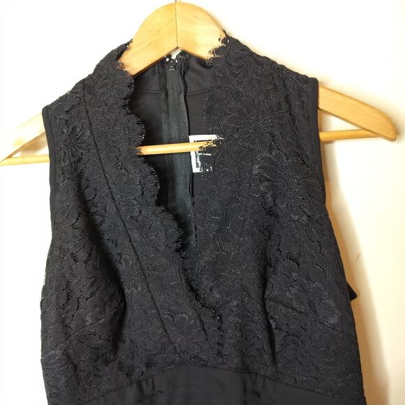 Tadashi Black Lace Sleeveless Top Silk Trim Surplice - Picture 5 of 11